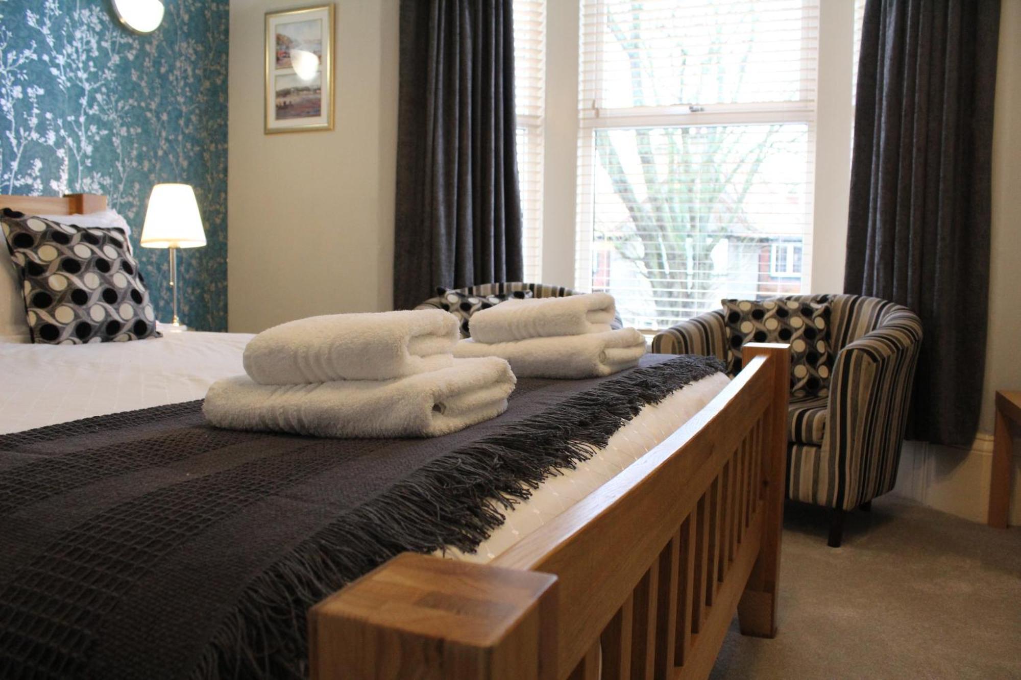 Bed & Breakfast Athol House 3*