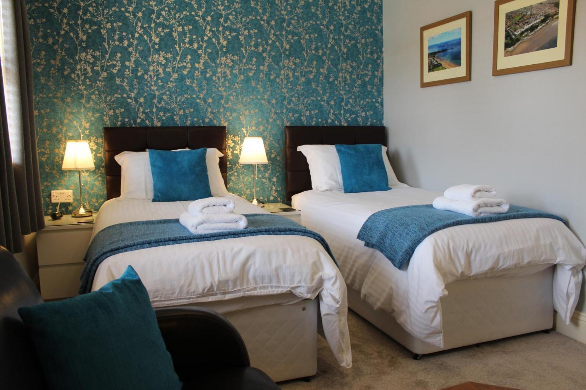 Athol House 3*